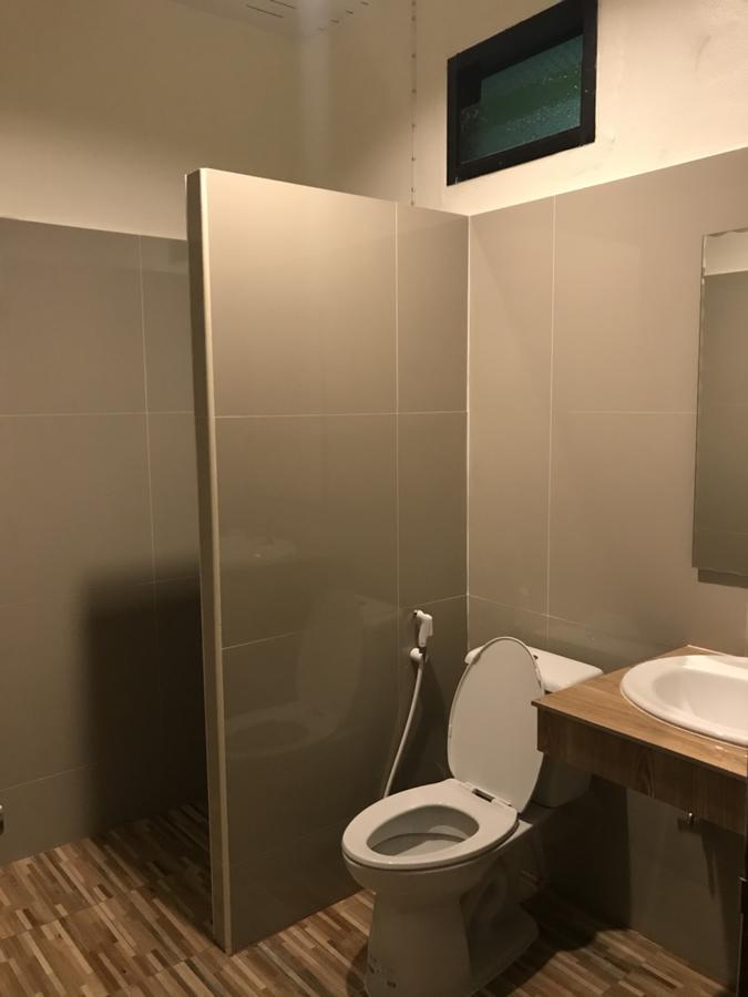 Room Place Chumpon Extérieur photo